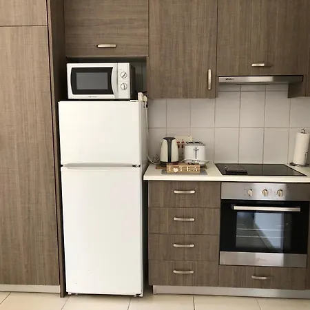 아파트 Gardens - 1br Near Pool, 5 Mins To And Shops 파포스