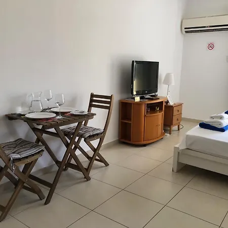 Lägenhet Gardens - 1br Near Pool, 5 Mins To And Shops *